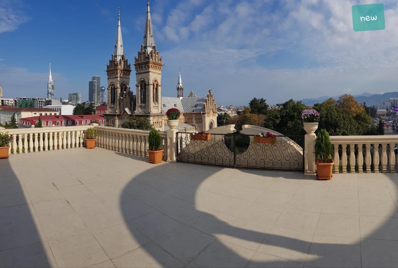 Sunrise apartment batumi Bagian luar foto
