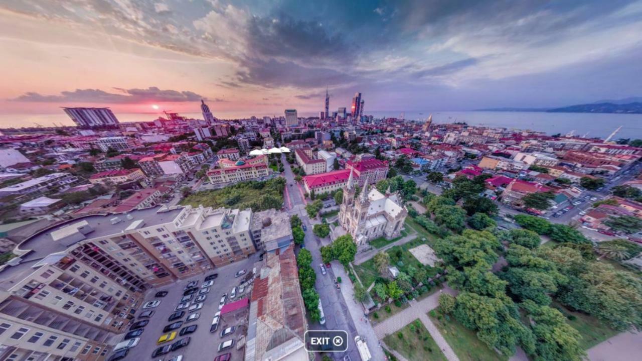 Sunrise apartment batumi Bagian luar foto